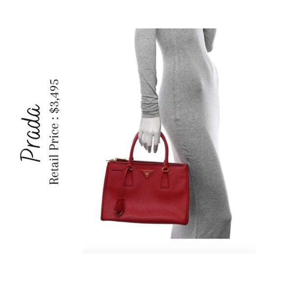 Prada $3,495  Galleria Saffiano Large Leather Bag 100% Authentic - Picture 1 of 12